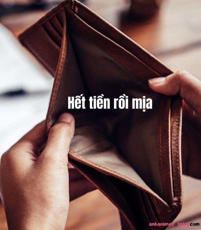 ảnh hết tiền meme rỗng ví